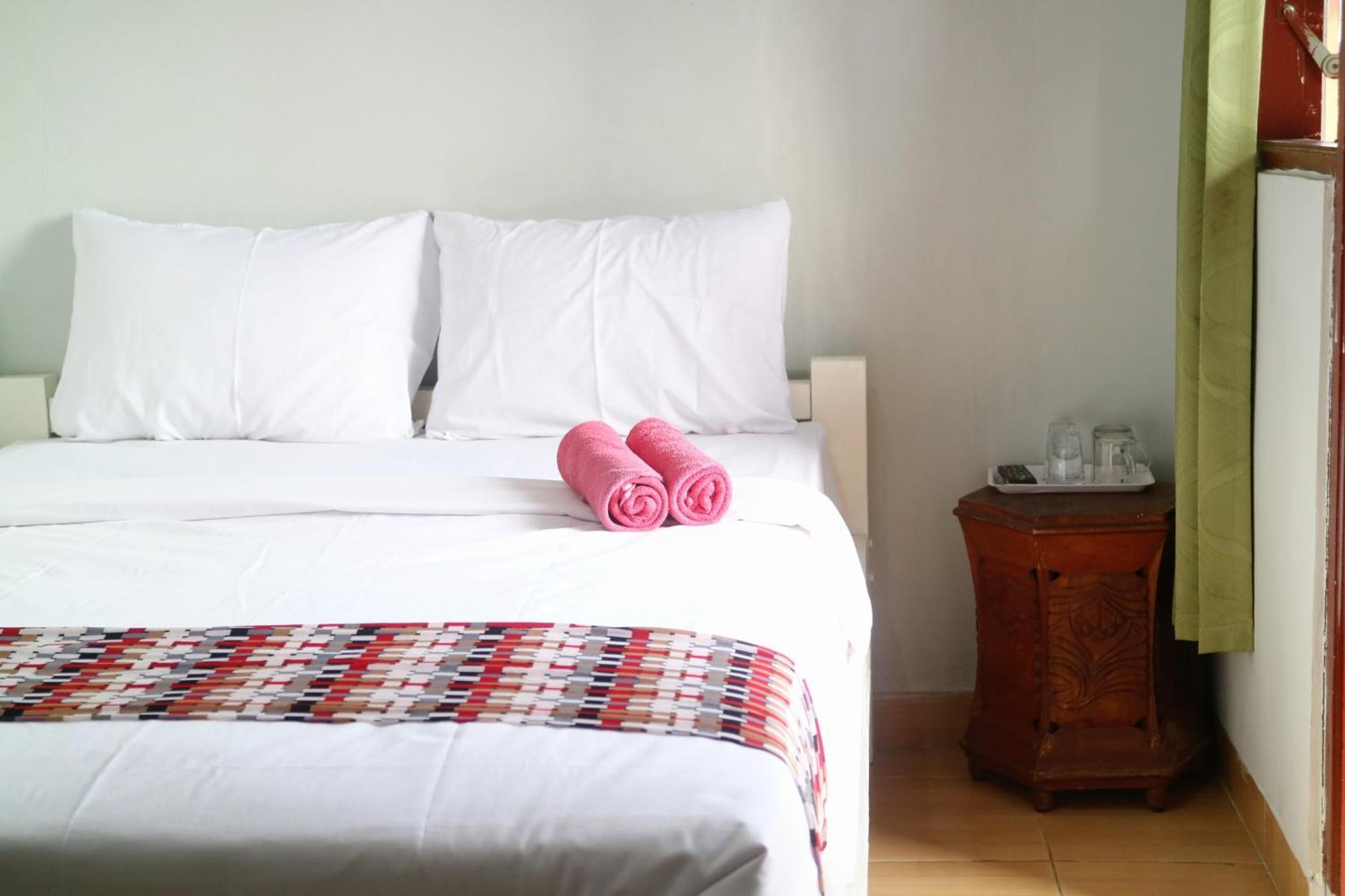 The Homey Rooms And Tours Gandok Exterior foto